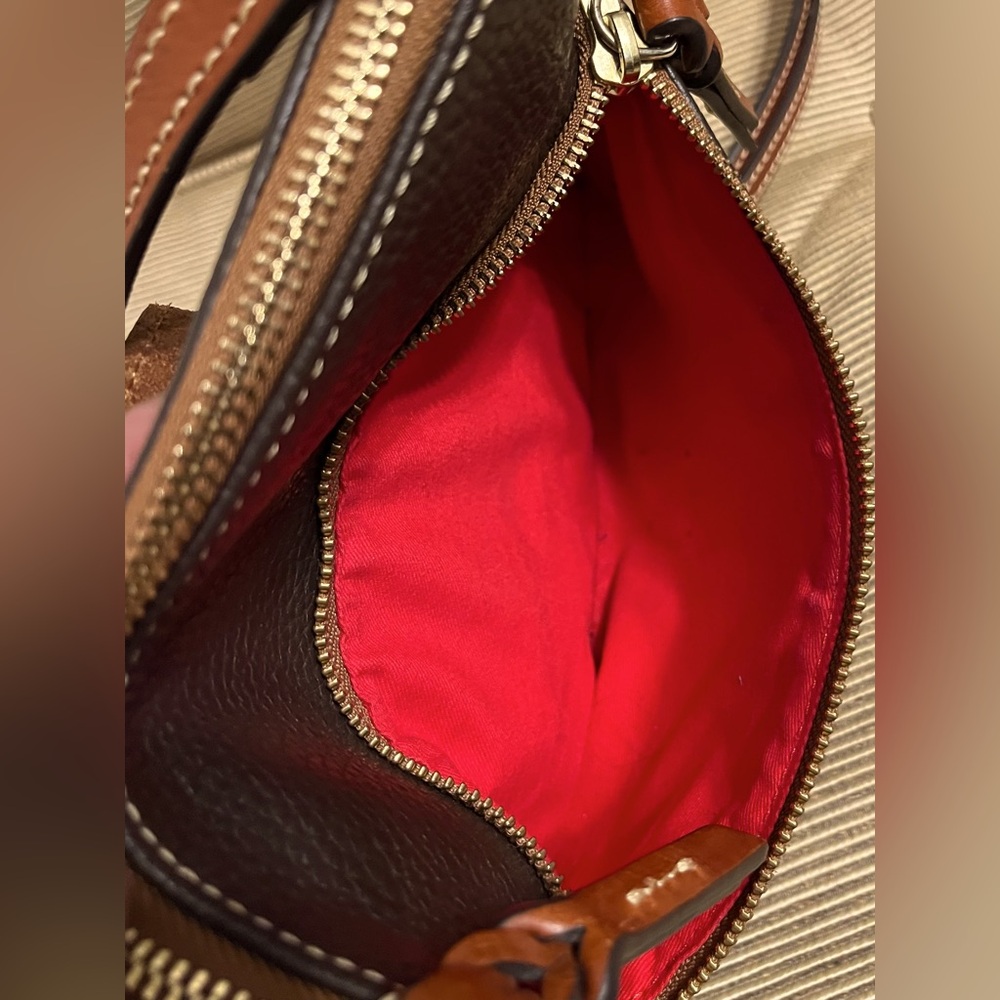 🔥Dooney & Bourke Pebble Grain Leather Ginger Crossbody with COA!🔥 - Picture 7 of 16